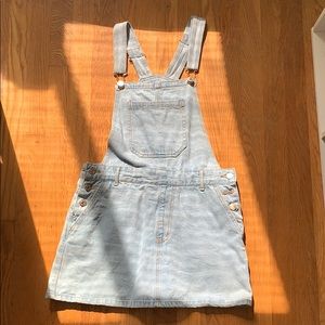 Overall dress